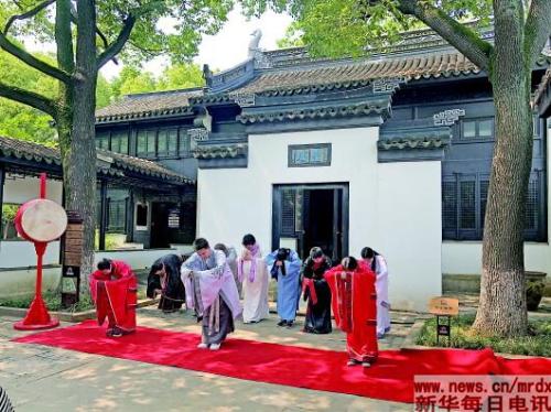 被神化的人,被神化的人有哪些