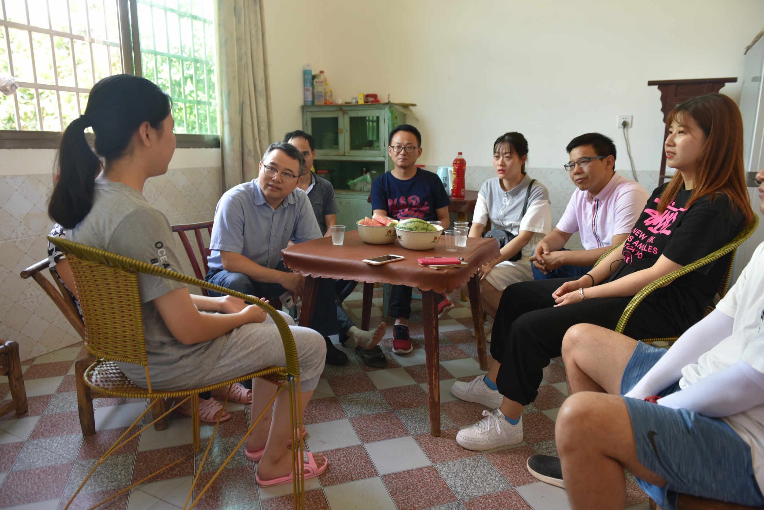 一路寻访，一路阳光！你们让更多人懂得：我本幸福，更需珍惜