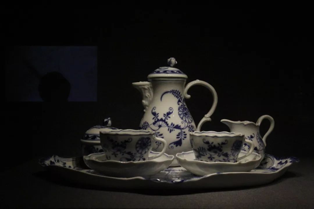 展览|励志史：“模仿”景德镇逆袭成“欧洲第一名瓷”