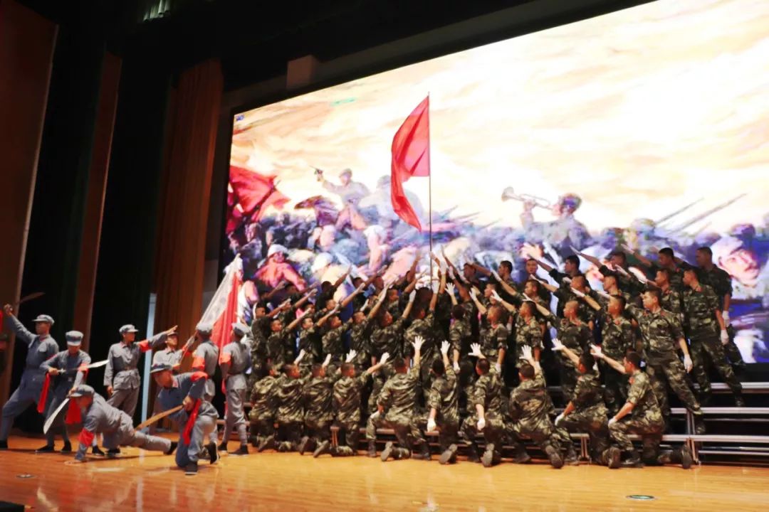 精彩不容错过广场舞36步,精彩表演不容错过