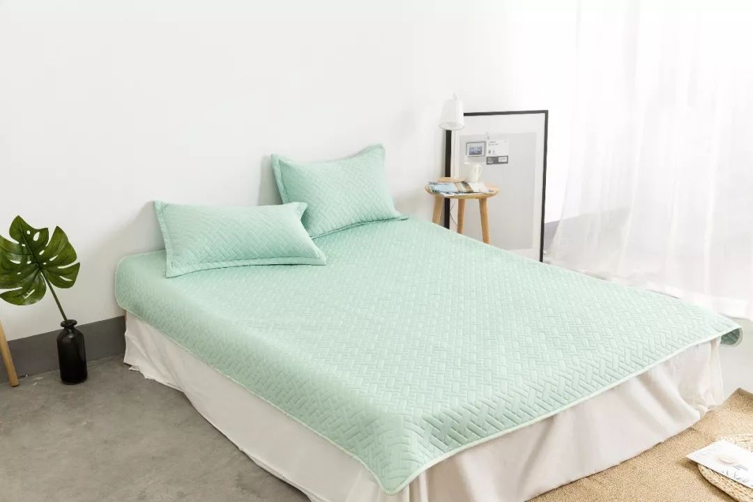 买一送一乳胶枕成人护颈枕,买一送一正品泰国天然乳胶枕