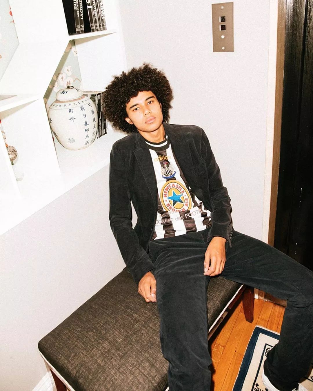 足球衣潮流设计,足球衣风格穿搭