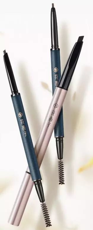 OMG李佳琦推荐的口红会结块？你真的要买它吗