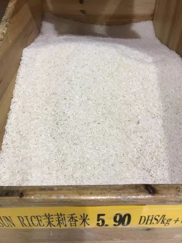 在迪拜生活需要多少存款,在迪拜普通人打工生活消费高吗