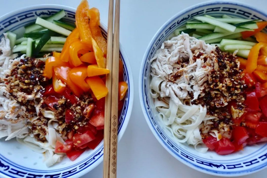 七月同款连衣裙,七月流行的气质连衣裙