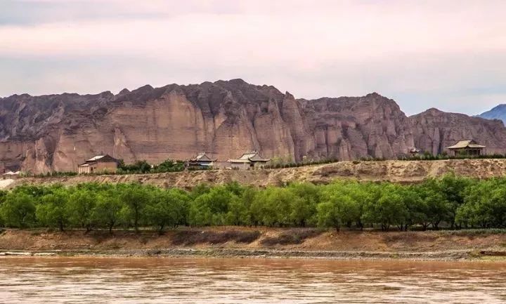 黄河石林的自然景观,黄河石林大自然的奇特景观