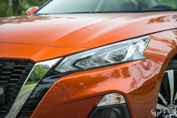 日产天籁舒适版适不适合跑专车,2021款东风日产天籁试驾视频