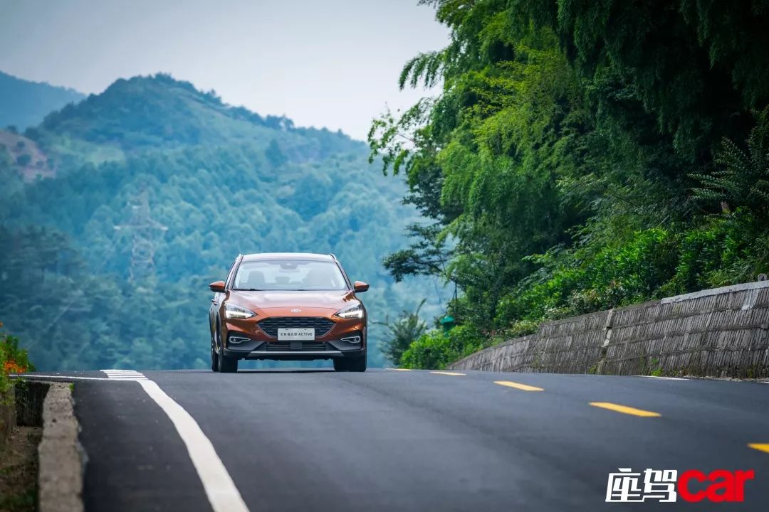 福特福克斯suv落地价,福特新款suvsport