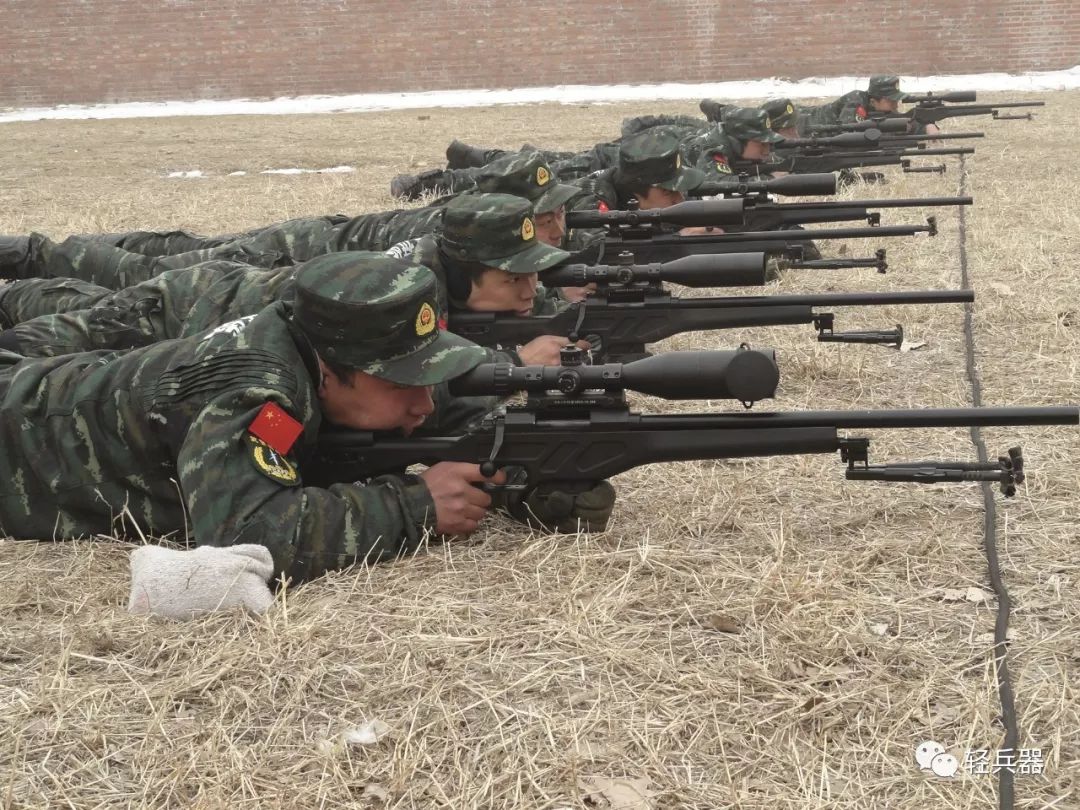 国产高精狙怎么样？*警武**枪王直言：好枪缺好弹