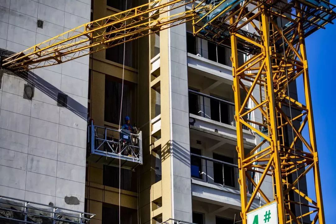 十二时辰工地,建筑工人的十二时辰