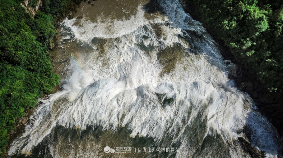 黄果树瀑布群，那些激荡在山谷里的回响