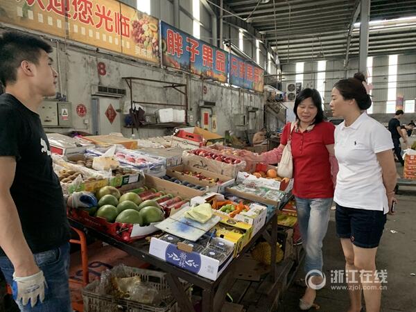 苹果和肉一起吃会发胖吗,苹果与肉类同吃吗