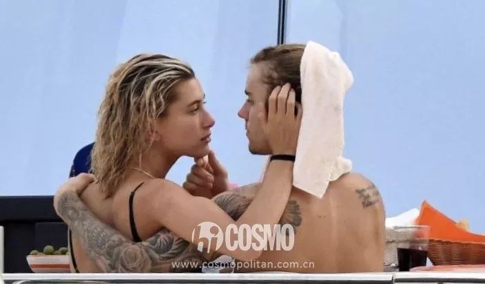 比伯海莉最近新消息,时尚典礼比伯海莉