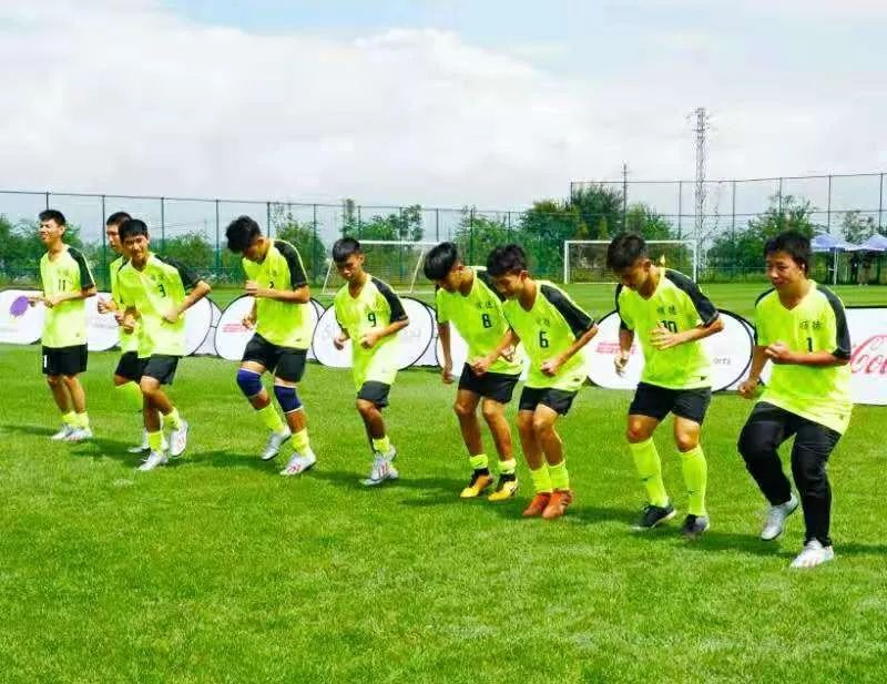 有球队卫冕过大力神杯吗,哪只球队4次捧起大力神杯