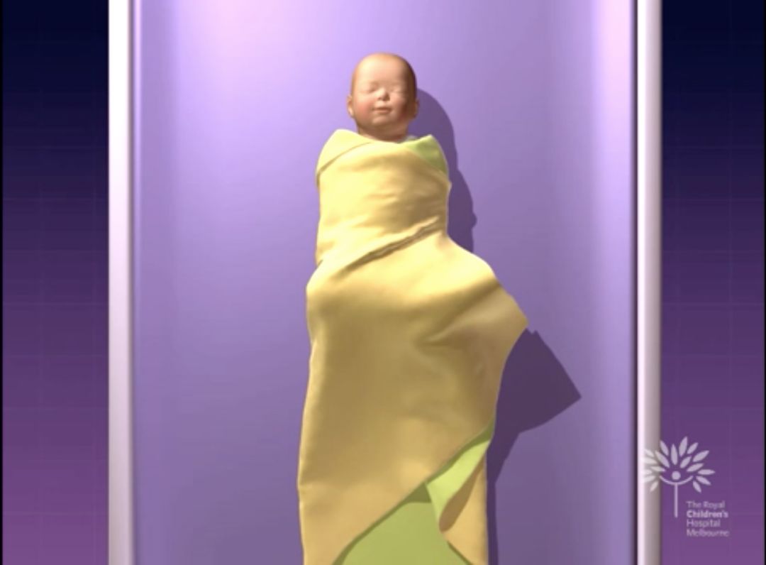 如何安全抱新生儿,宝宝裹襁褓睡会不会影响发育