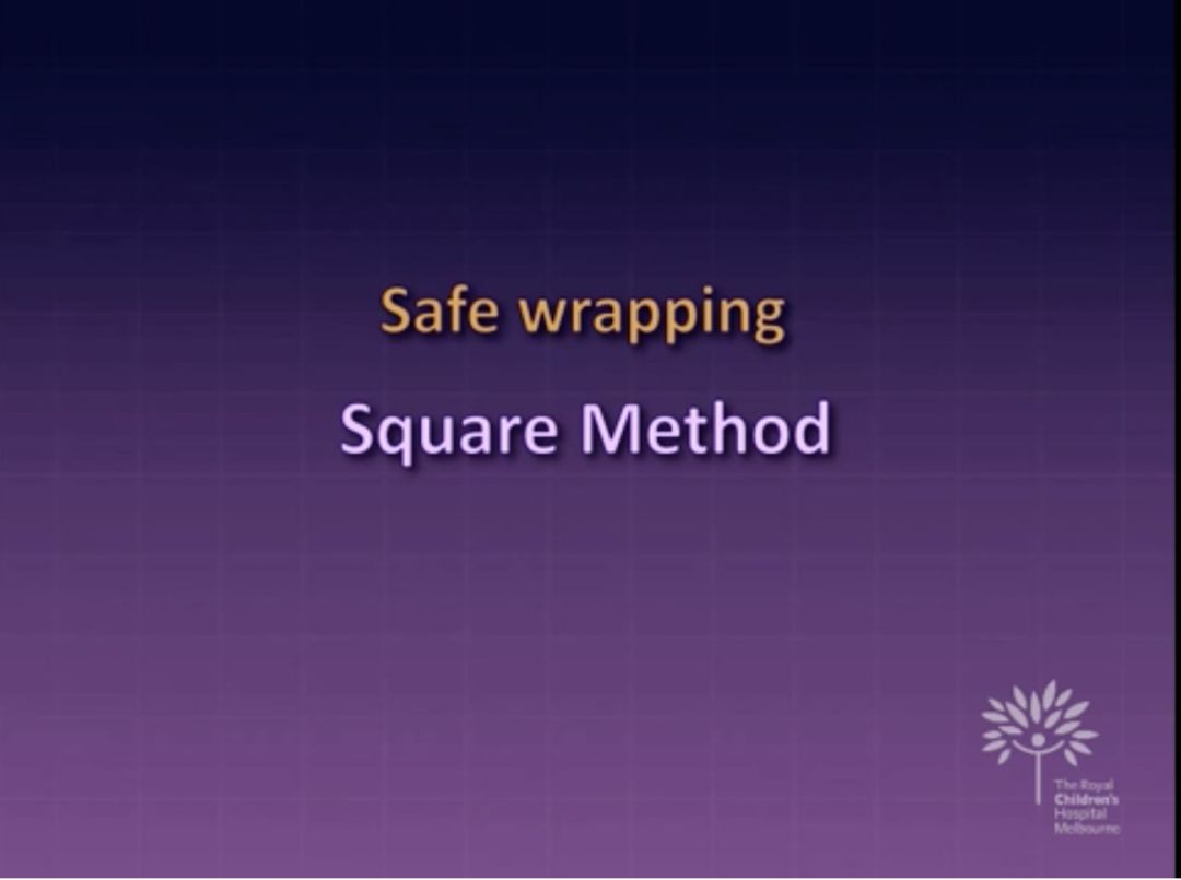 如何安全抱新生儿,宝宝裹襁褓睡会不会影响发育