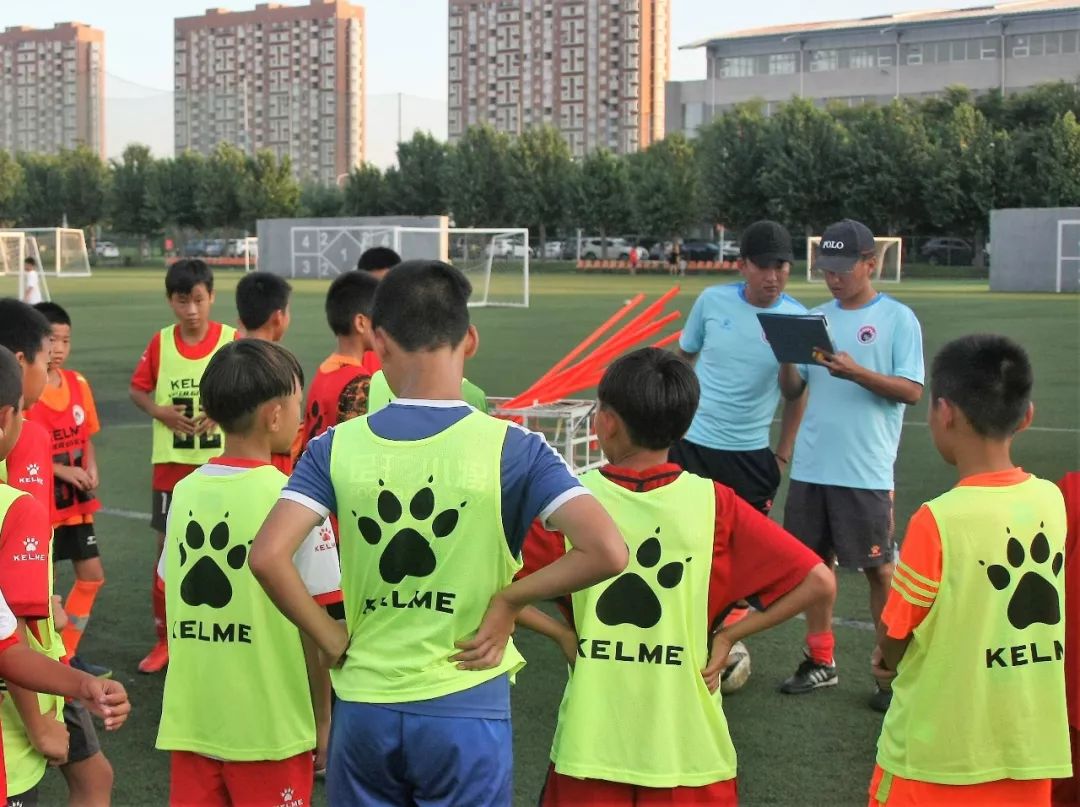 大连足球u12青训,辽宁宏运足球俱乐部99年