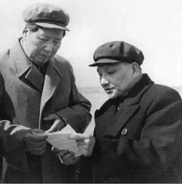 青看点||今天他115岁了，*小平邓**人生的40个瞬间