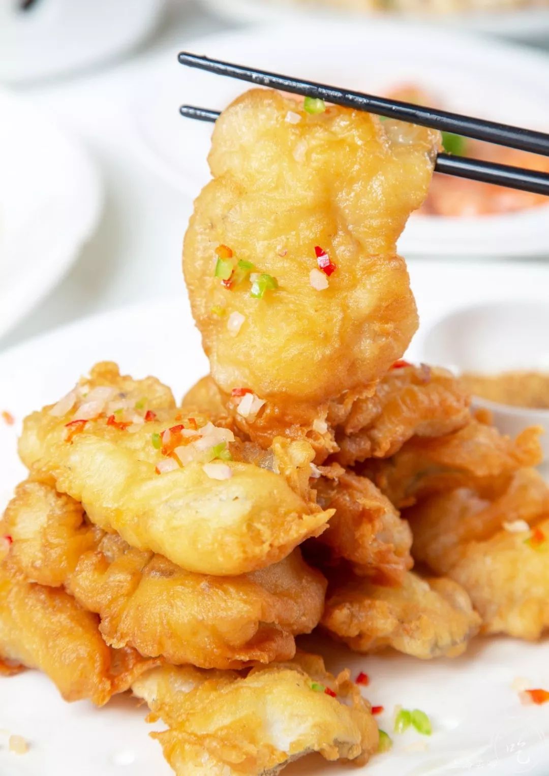 东海开渔第一网！20年本帮菜大佬开卖小海鲜，人均只要100+