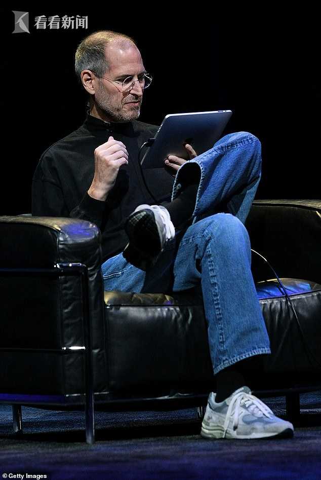 苹果创始人乔布斯临终预言,苹果乔布斯猝死前最后一分钟