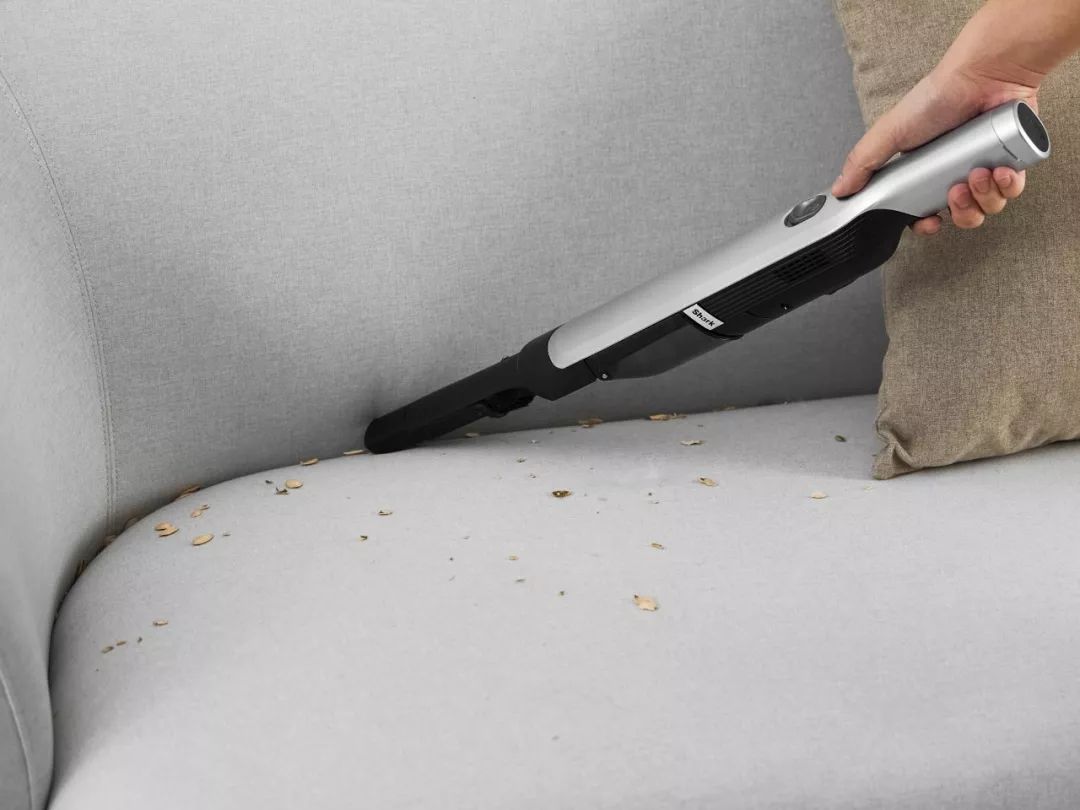 这个吸尘器超轻、迷你、吸力强,哪都能吸丨界界好物馆