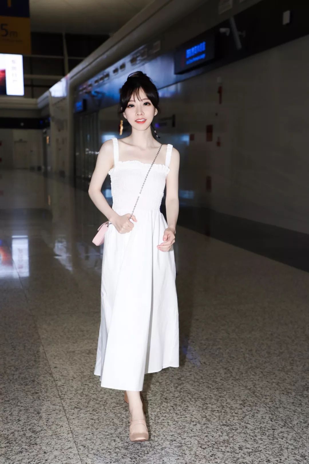 松紧带裤腰瘦了怎么改肥,穿收腰裤一个月瘦20斤