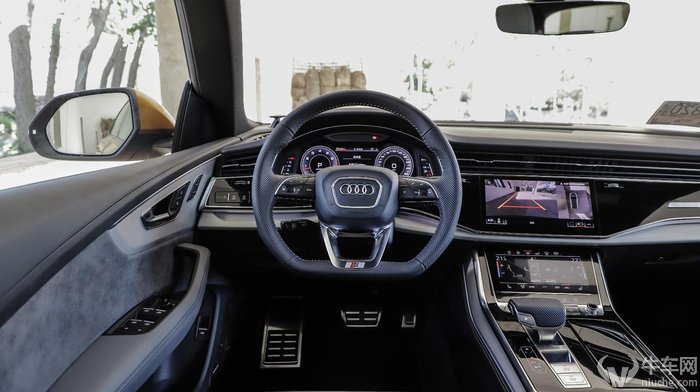 奥迪q855tfsi价格多少钱,颜值爆表车长五米抢先试驾奥迪q8