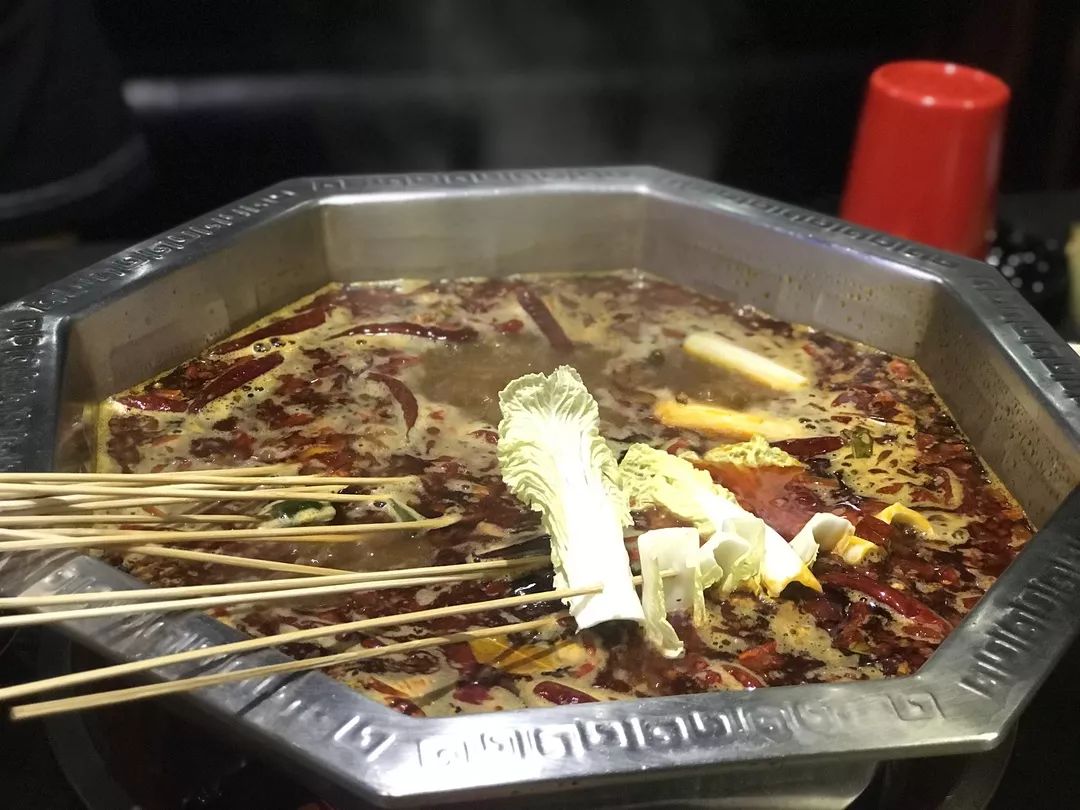 姝ｅ崡榻愬寳鐏攨涓蹭覆鍥㈣喘,姝ｅ崡榻愬寳鐏攨涓蹭覆