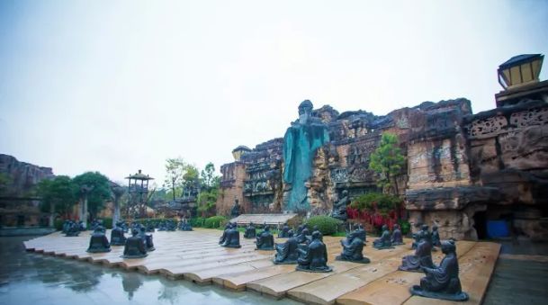 教师节快到了，网曝的星辰小学“班费支出”表，很多人都说看不惯