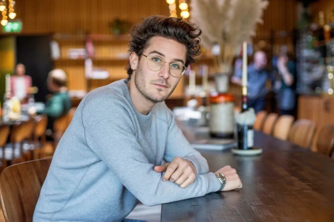 荷兰帅气男生,荷兰帅男图片