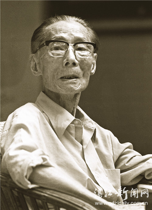 对自己的同胞被残害而无动于衷,对悲惨世界的感想