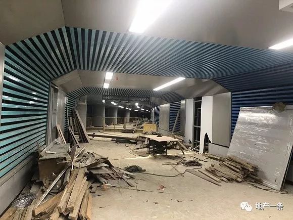 武汉最大城市足球场,22个足球场有多大