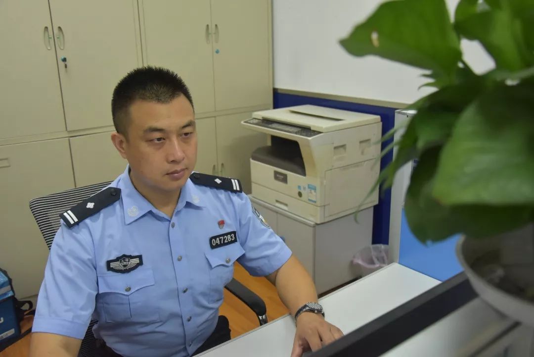 警察故事不为人知,警察故事念信