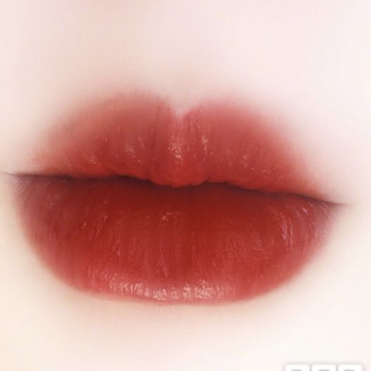 iu的口红色号,iu同款口红