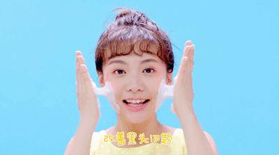 痘痘闭口里面有油脂,鼻子上的痘痘是青春痘还是粉刺