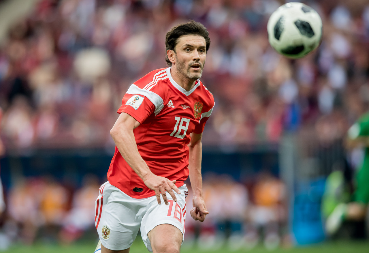 瓒冲潧宸﹁矾澶╁皧,瓒冲潧鎺屾晠