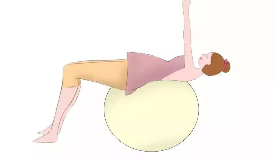 太猛了！杭州37岁孕妈火上抖音！举60斤杠铃，每天跑5公里，预产期当天还在健身房……