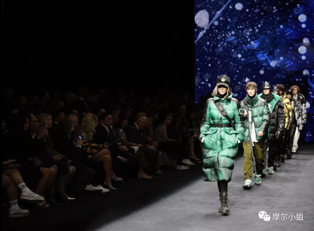 米兰时装周妮可基德曼,米兰时装周惊喜连连