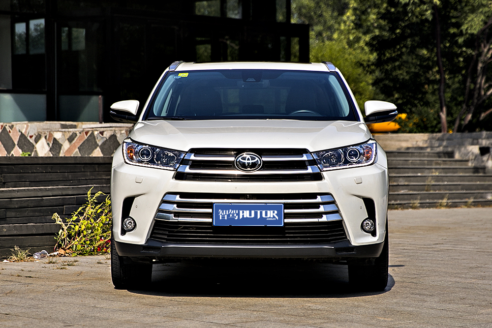 2018款汉兰达越野评测,2018新款丰田汉兰达舒适驾驶体验