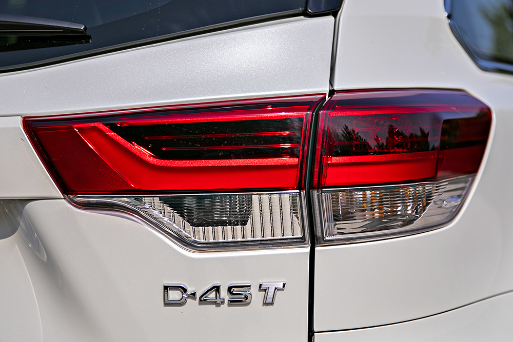 2018款汉兰达越野评测,2018新款丰田汉兰达舒适驾驶体验