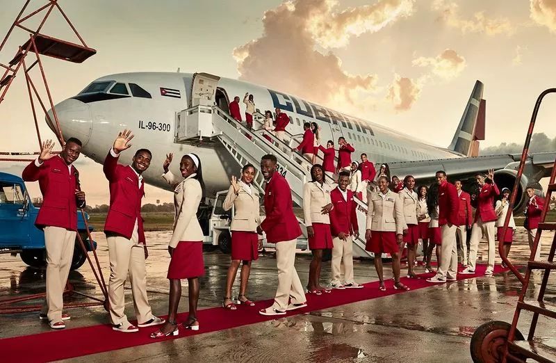 时尚前卫工作服,时尚工作服