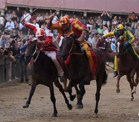 最有名的赛马节,全世界最大的赛马节