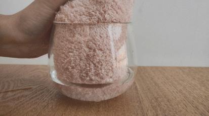 干净毛巾图片,干净的毛巾和脏的毛巾对比图片