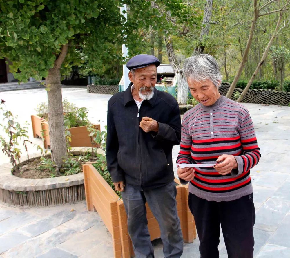 新时代文明实践情暖夕阳红,新时代文明实践者图片