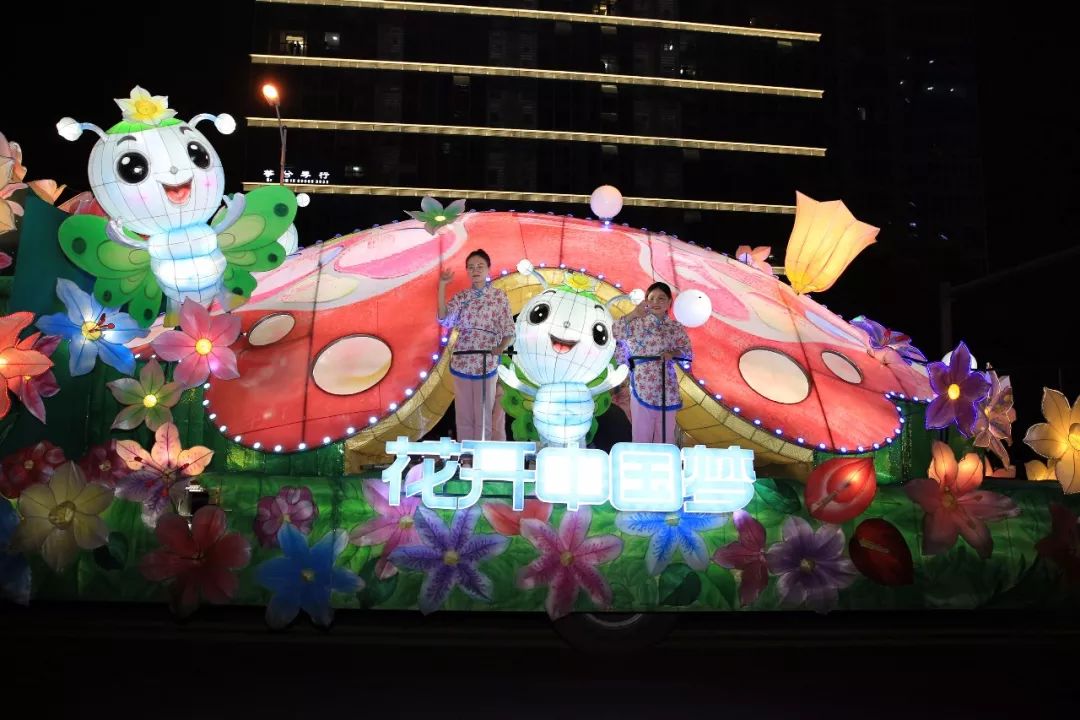 上海旅游节花车巡游2007,上海旅游节花车巡游图片视频