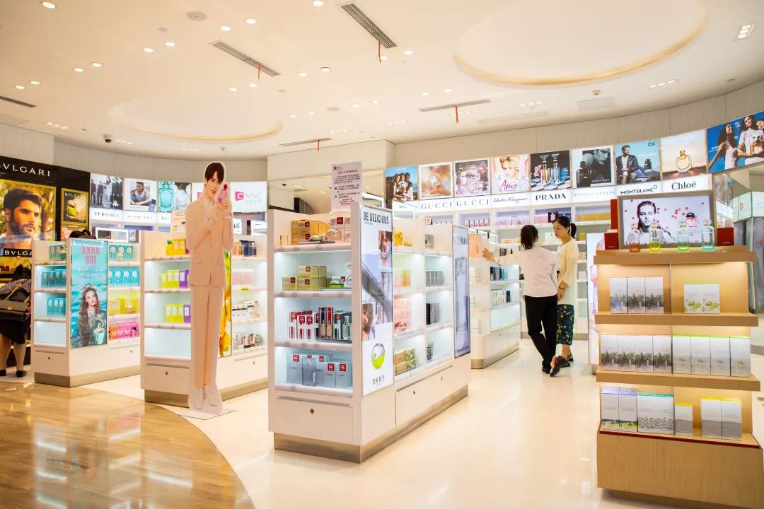 折上折！带上护照，十一长假让你足不出沪买遍“全球”