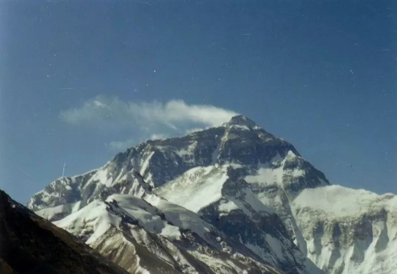 真实的珠峰多少米,真实攀登珠峰第二台阶