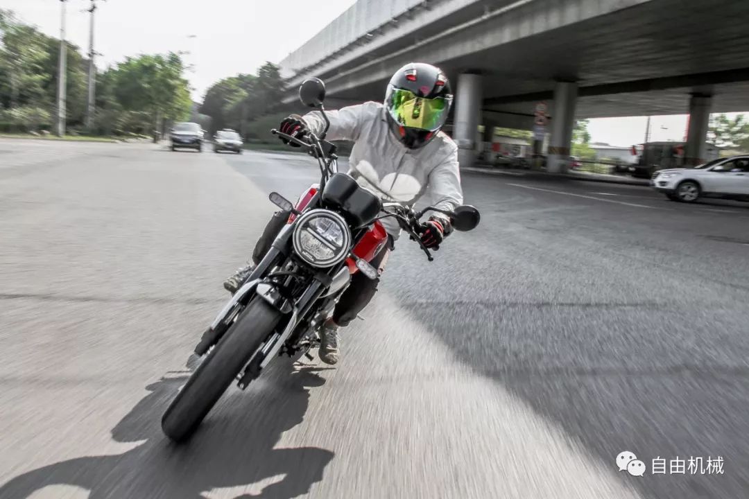 五羊本田鸷道cb190ss测评,五羊本田鸷道cb190ss复古版