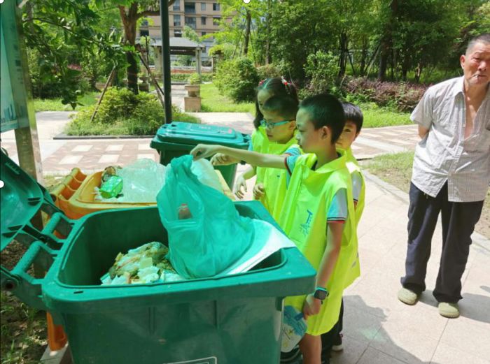 共谱拥军爱民乐章,共谱双拥情强军梦
