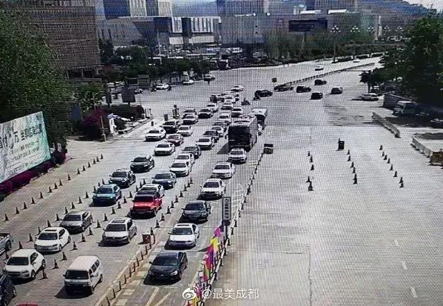 成都地铁早晚4小时,成都地铁最晚上车时间